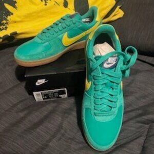 NIKE "Field General" Iconic American Sneakers